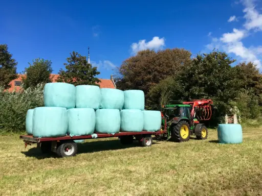 2026 Doneer een pak hooi